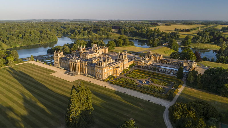 blenheim palace img